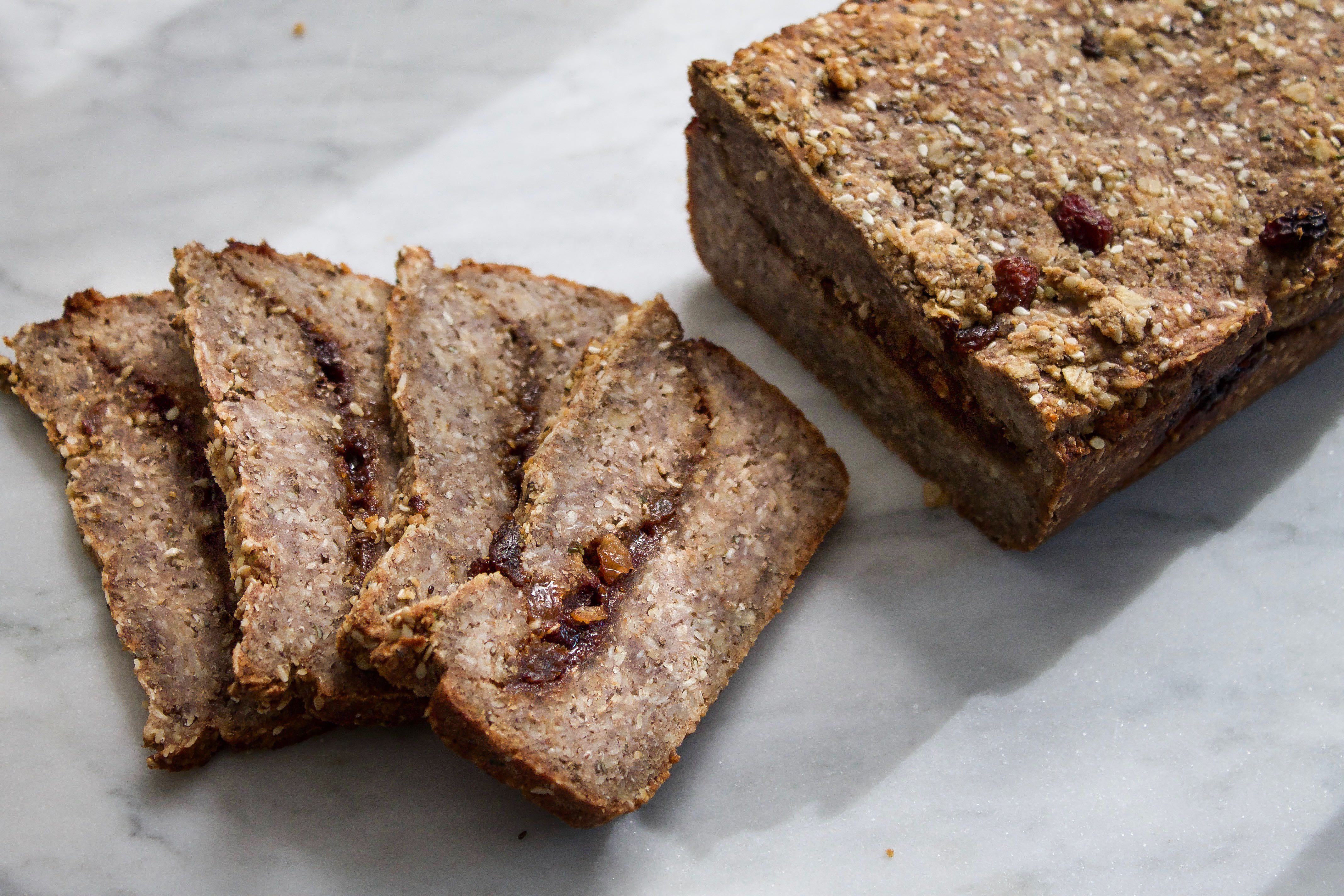 Cinnamon Raisin Bread 3